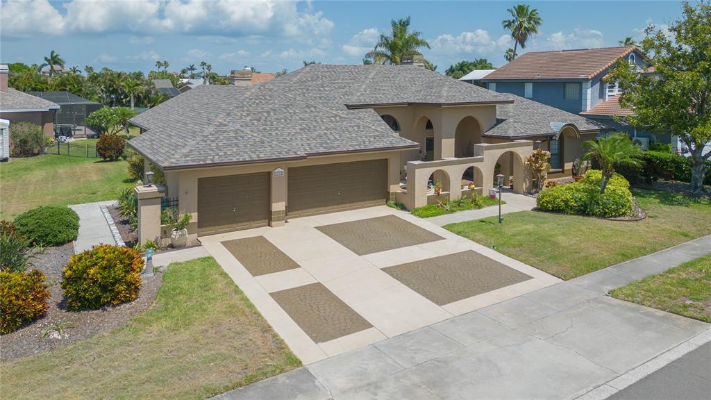 6602 Seabird Way Apollo Beach, FL 33572 - Photo 33 of 41