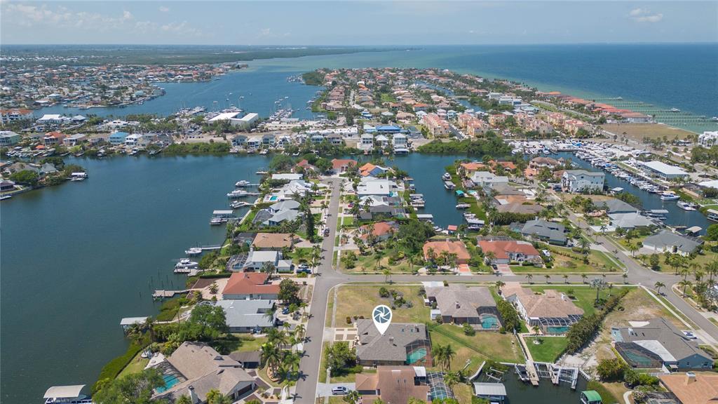 6602 Seabird Way Apollo Beach, FL 33572 - Photo 35 of 41