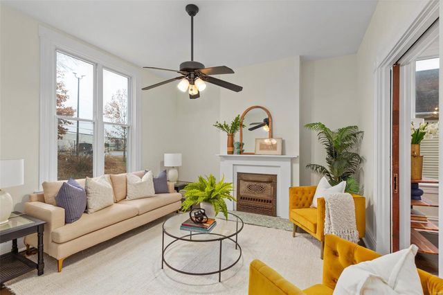 $314,900 | 2605 Bredell Avenue, St. Louis, MO 63143