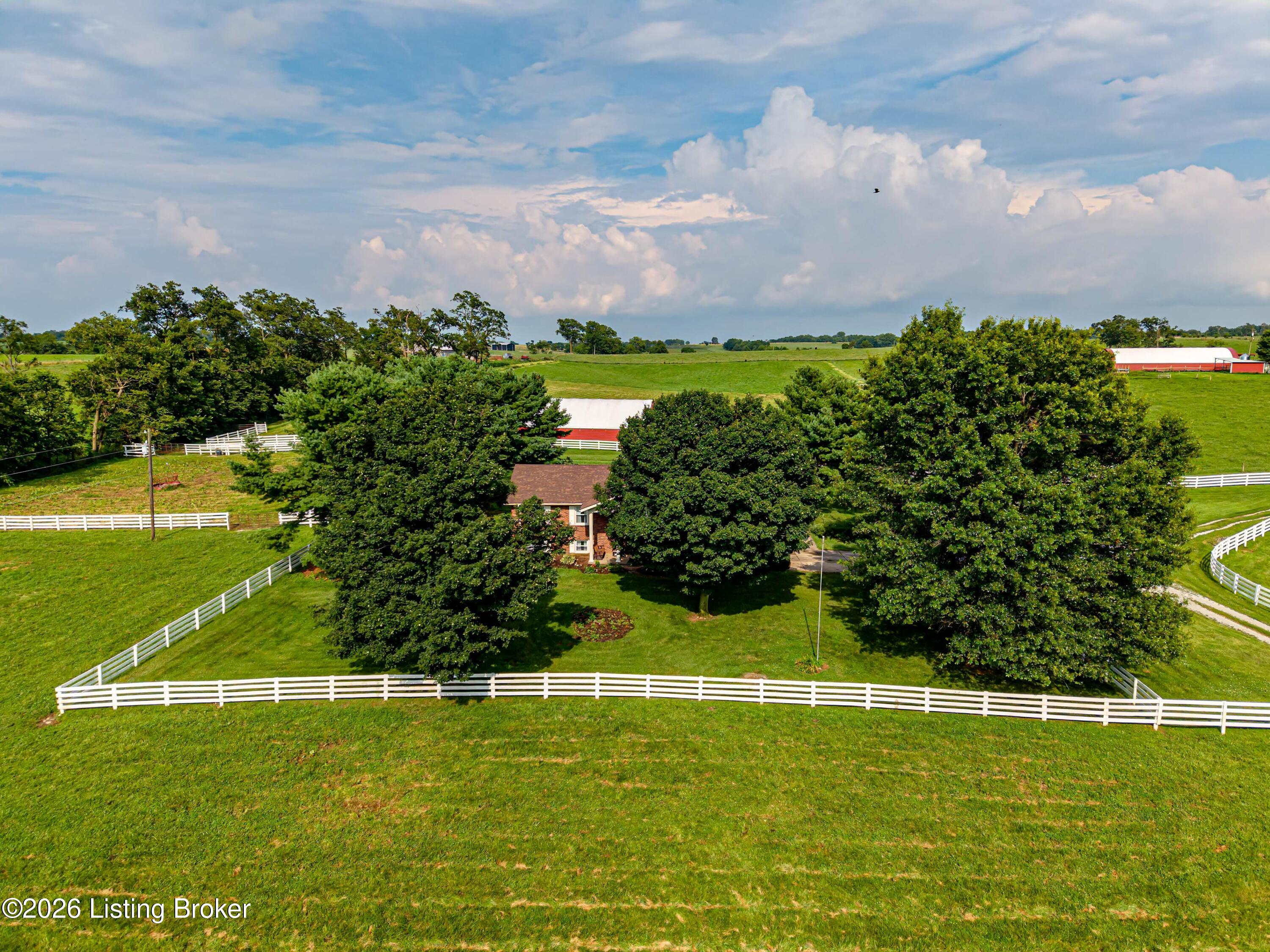 2304 Eminence Road Eminence, KY 40019 - Photo 54 of 71 DJI_20260709053347_0783_D