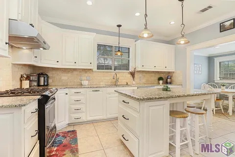 $380,000 | 4365 Capital Heights Avenue, Baton Rouge, LA 70806