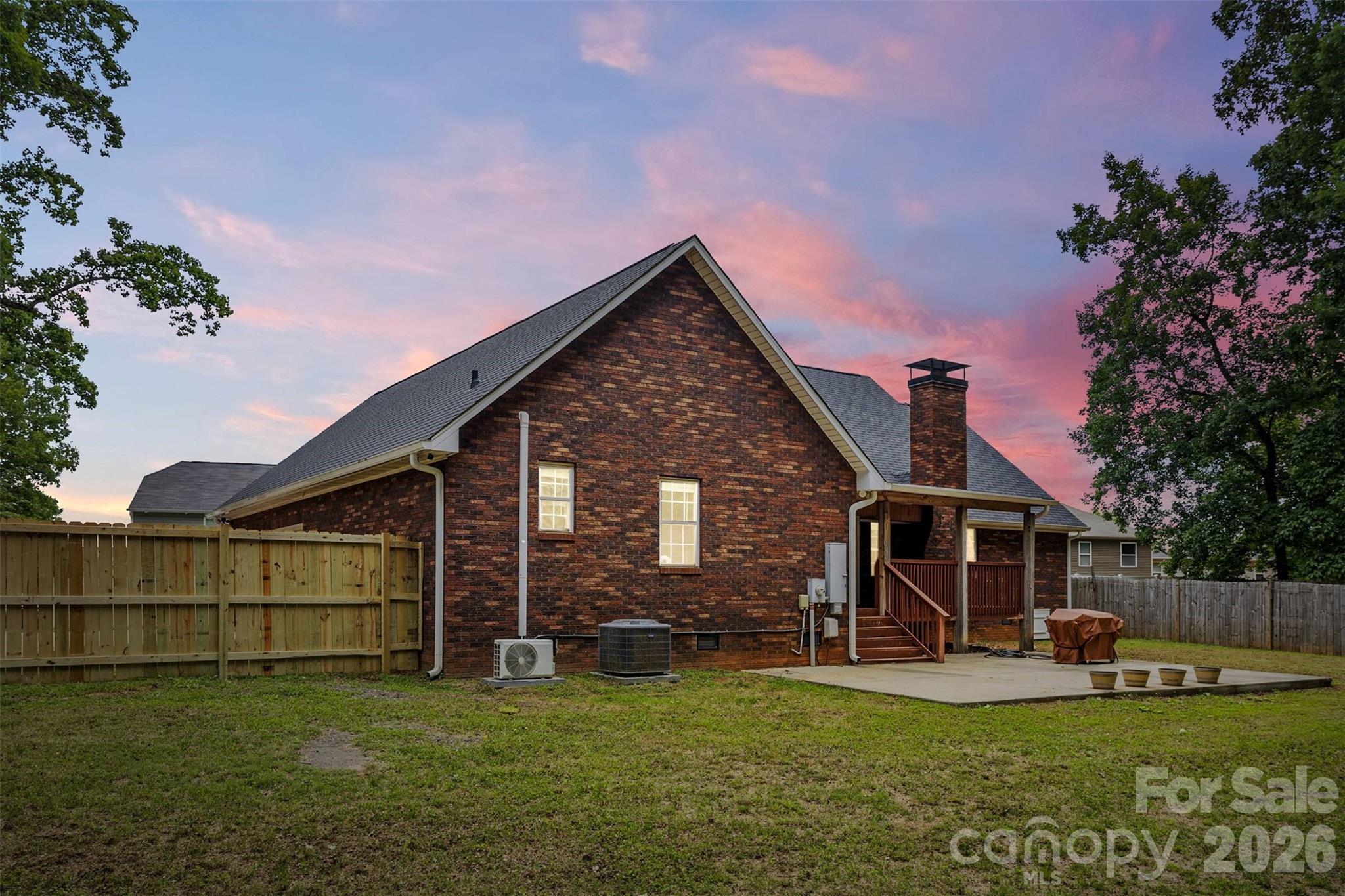 4403 Hubbard Road Charlotte, NC 28269 - Photo 21 of 27 Gallery Image 21