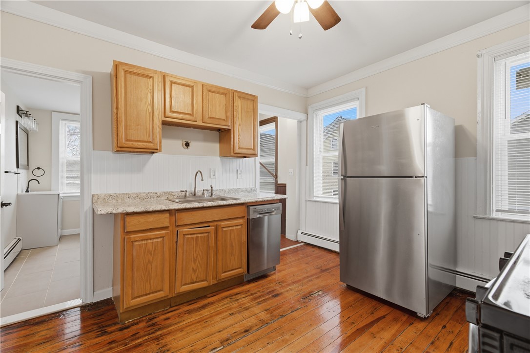 35 Gifford Street Providence, RI 02909 - Photo 19 of 38 2nd Fl