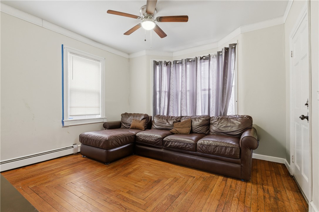 35 Gifford Street Providence, RI 02909 - Photo 7 of 38 1st Fl
