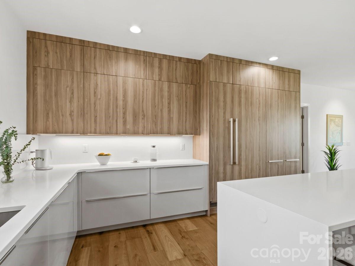 98 Running Ridge Road Asheville, NC 28804 - Photo 14 of 41 Gallery Image 14