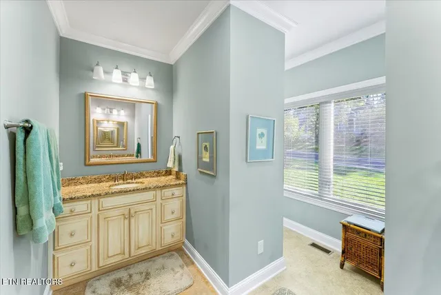 $699,900 | 400 Tanasi Way, Loudon, TN 37774