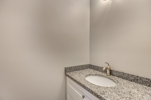 48 Bridle Road Billerica, MA 01821 - Photo 19 of 30 Gallery Image 19