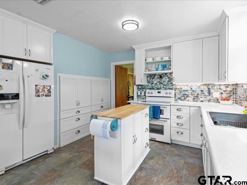 3381 County Road 452 Palestine, TX 75803 - Photo 21 of 45