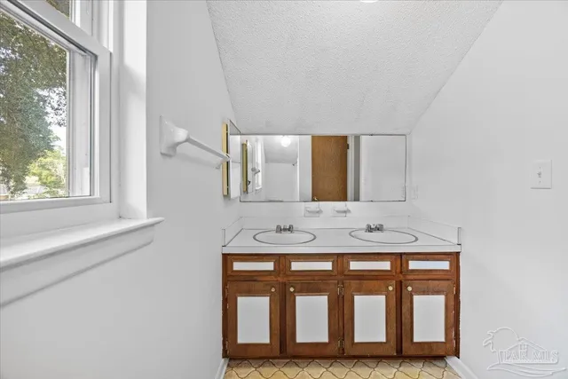 $239,000 | 7889 Chesterfield Road, Pensacola, FL 32506