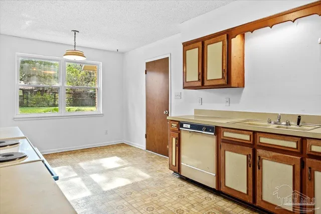 $239,000 | 7889 Chesterfield Road, Pensacola, FL 32506