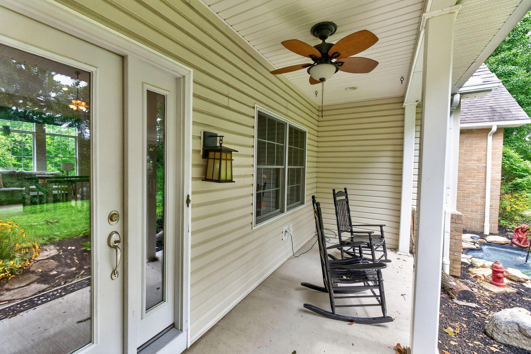 5440 Pleasant Valley Road Southwest Lancaster, OH 43130 - Photo 7 of 103 1000147556