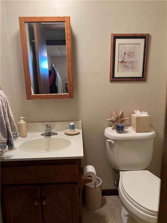200 Courtland Road Indiana, PA 15701 - Photo 30 of 42 a bathroom with a toilet a sink and mirror
