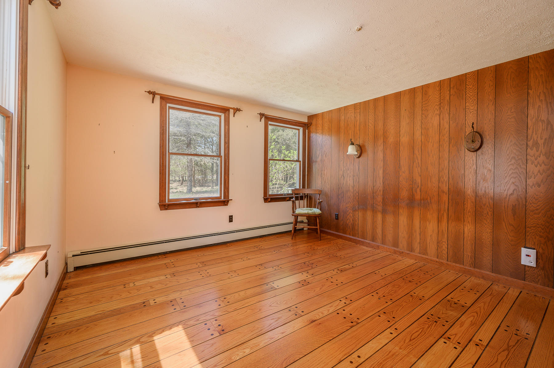 1221 County Road Cataumet, MA 02534 - Photo 26 of 42 Primary bedroom
