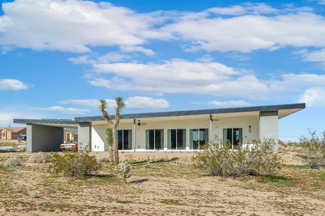 $670,000 | 62471 Crestview Drive, Joshua Tree, CA 92252