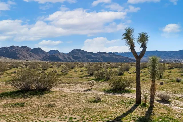 $670,000 | 62471 Crestview Drive, Joshua Tree, CA 92252