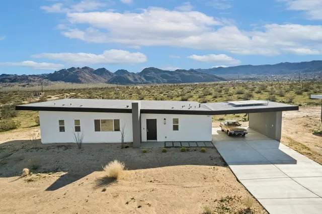 $670,000 | 62471 Crestview Drive, Joshua Tree, CA 92252