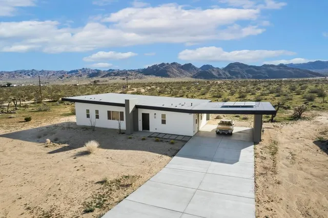 $670,000 | 62471 Crestview Drive, Joshua Tree, CA 92252