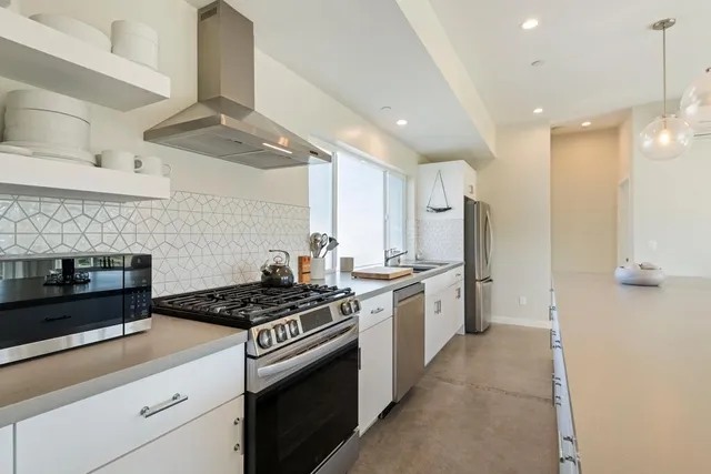 $670,000 | 62471 Crestview Drive, Joshua Tree, CA 92252