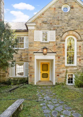 $14,500,000 | 8 Merilane, Edina, MN 55436