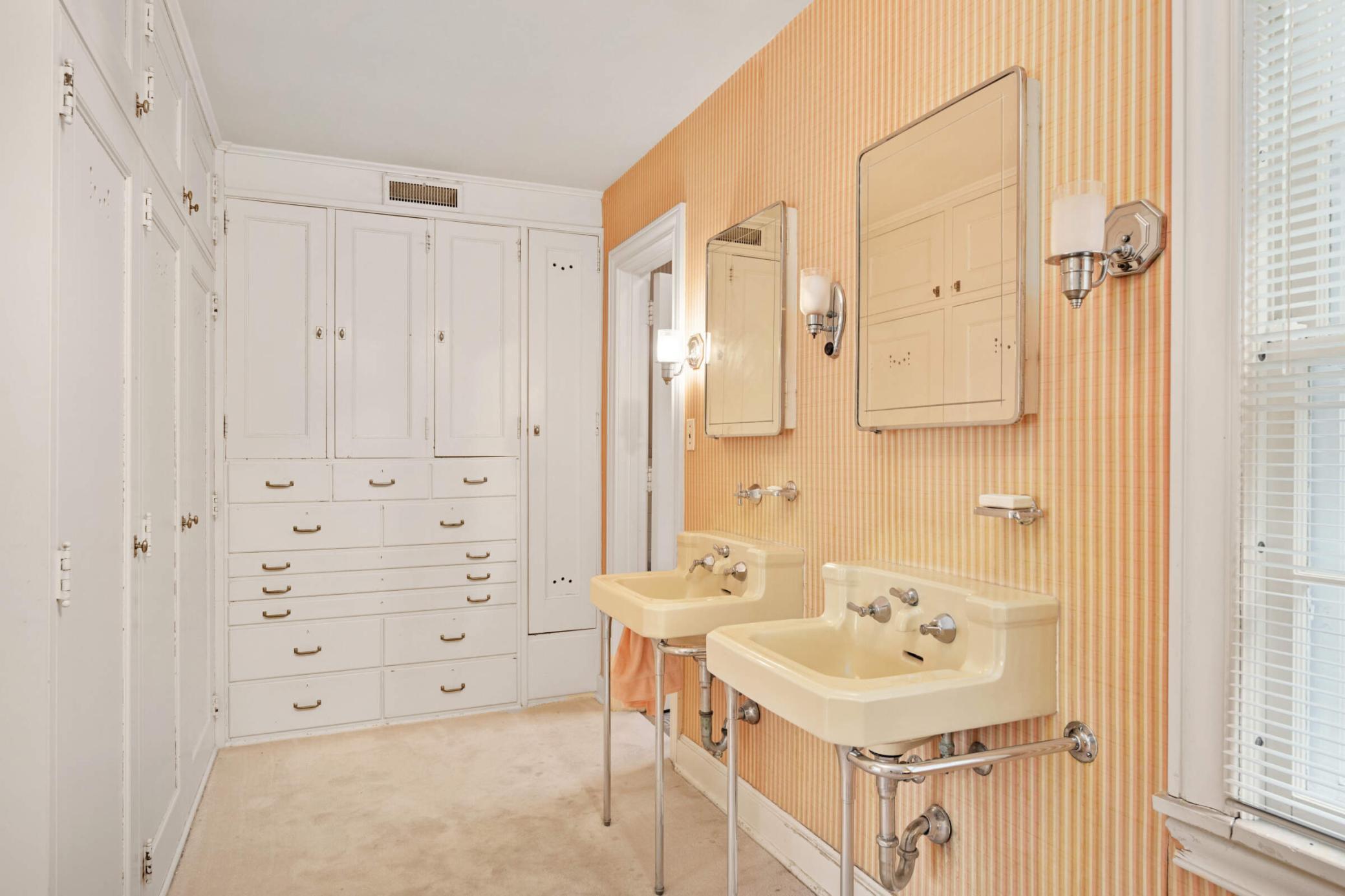 8 Merilane Edina, MN 55436 - Photo 42 of 67