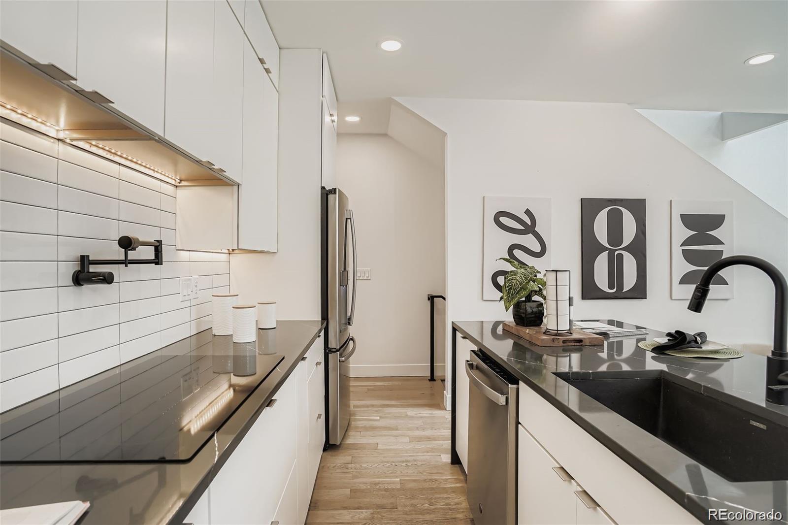 3829 Osage Street Denver, CO 80211 - Photo 10 of 32