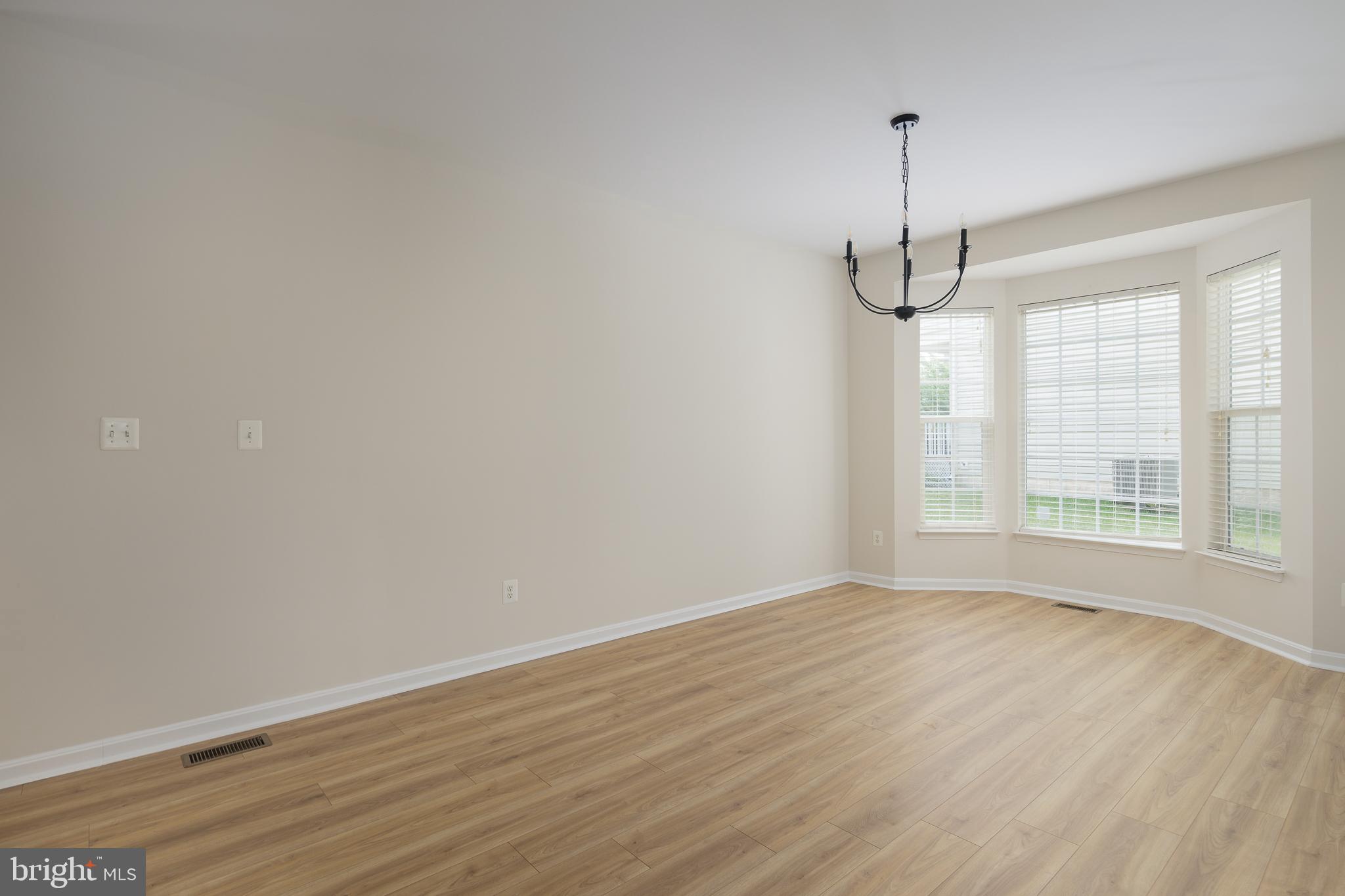 9734 Native Rocks Drive Bristow, VA 20136 - Photo 13 of 64