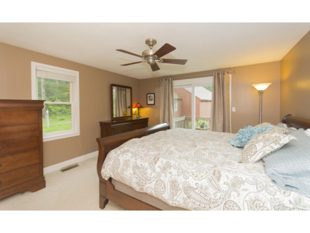 9 Kirriemuir Road, Unit 9 Stratham, NH 03885 - Photo 19 of 33 Gallery Image 19