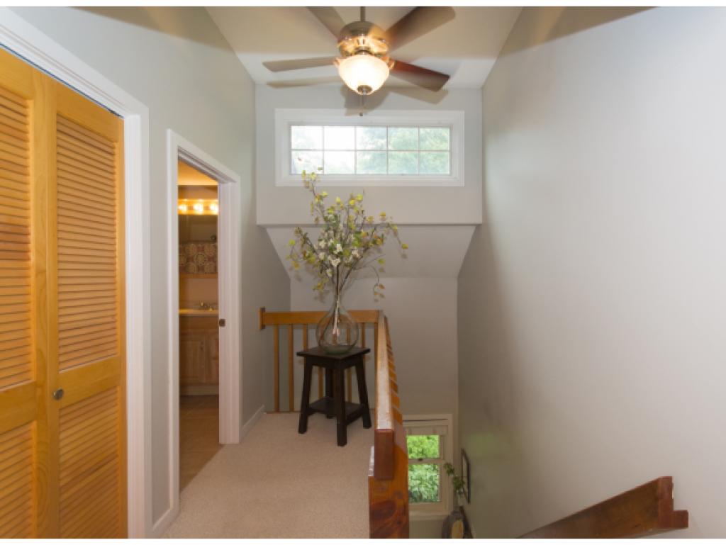 9 Kirriemuir Road, Unit 9 Stratham, NH 03885 - Photo 24 of 33 Gallery Image 24
