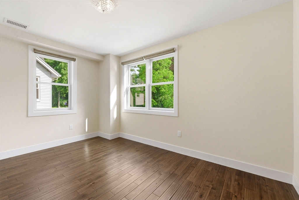 123 Nottinghill Road Boston, MA 02135 - Photo 16 of 29