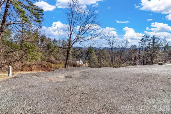 $425,000 | 25 Union Chapel Road, Weaverville, NC 28787
