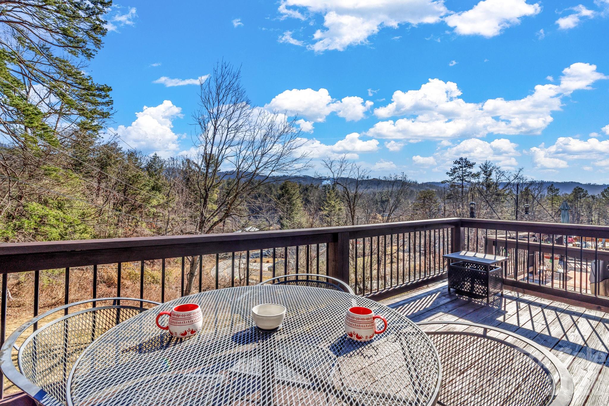 25 Union Chapel Road Weaverville, NC 28787 - Photo 38 of 43 a view of balcony with wooden floor