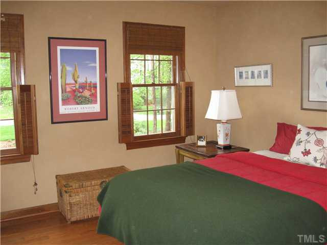 8609 Harbor Drive Raleigh, NC 27615 - Photo 19 of 25 Secondary bedroom...hardwood floors...good closet space.