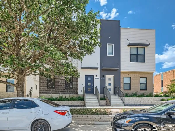 $2,100 | 7905 Southlake Pass, San Antonio, TX 78235