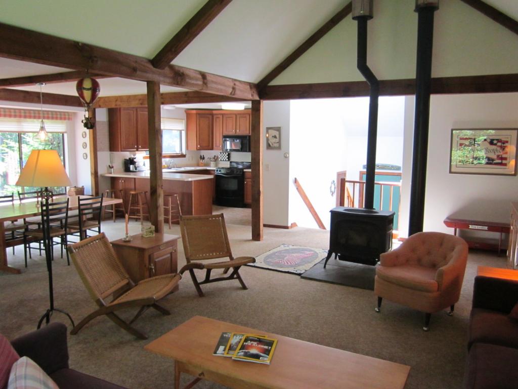 779 Sugarhouse Road New London, NH 03257 - Photo 3 of 32 Gallery Image 3