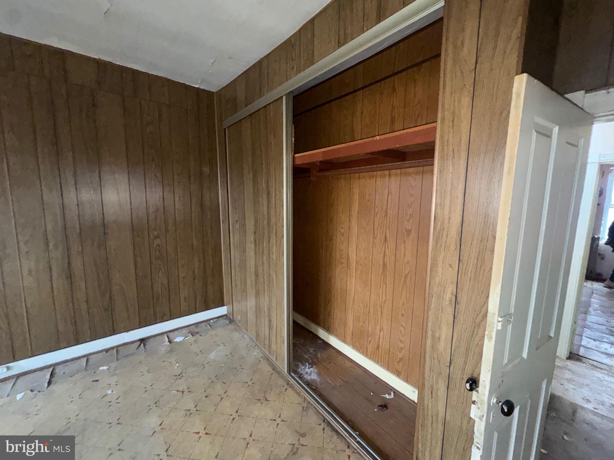 105 North Fulton Avenue Baltimore, MD 21223 - Photo 28 of 38 a view of front door