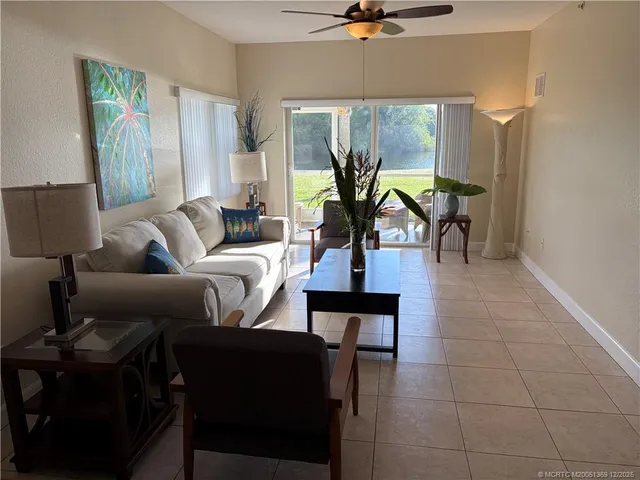 $2,200 | 4210 Gator Trace Avenue, Unit B, Fort Pierce, FL 34982