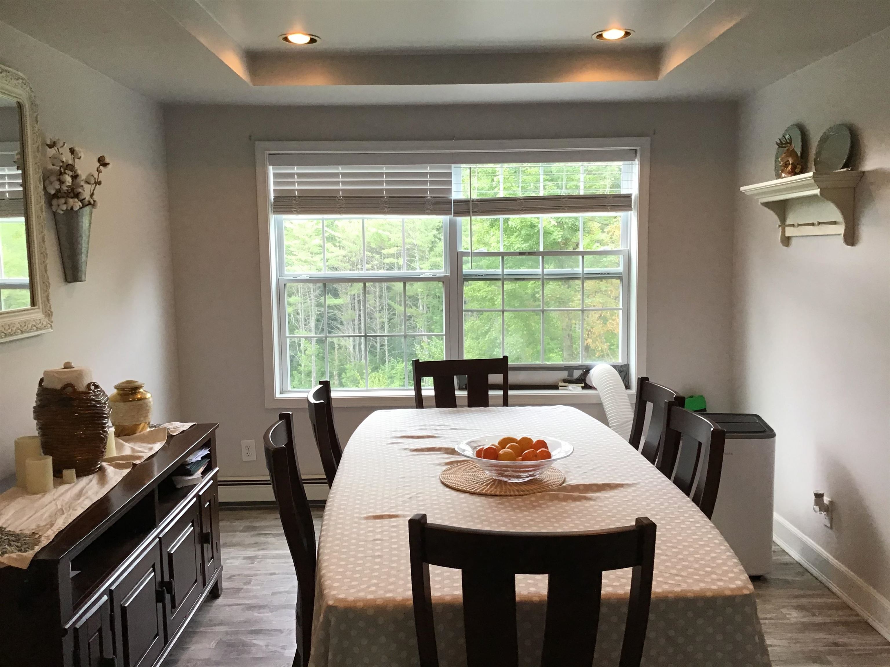 1685 Bliss Road Hartford, VT 05001 - Photo 11 of 40 Gallery Image 11