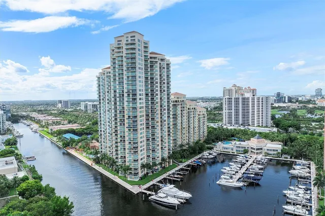 $9,000 | 3340 Northeast 190th Street, Unit PH1808, Aventura, FL 33180