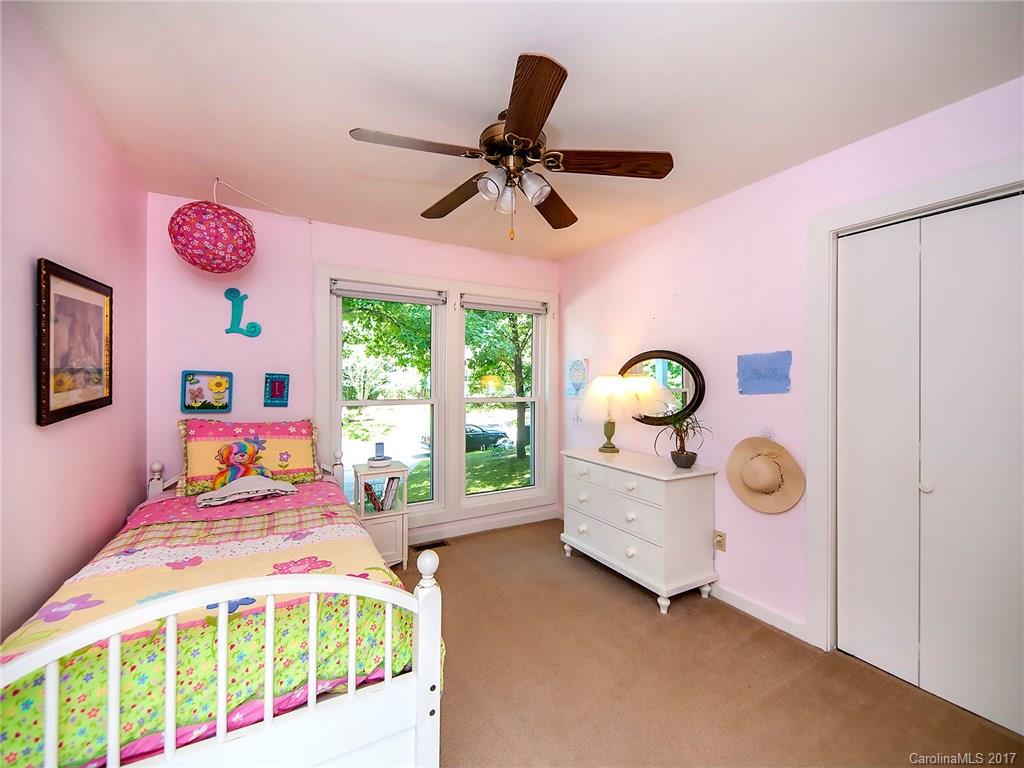 9061 Tulagi Court Tega Cay, SC 29708 - Photo 15 of 24 Gallery Image 15