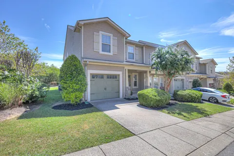 $335,000 | 2622 Nashboro Boulevard, Nashville, TN 37217