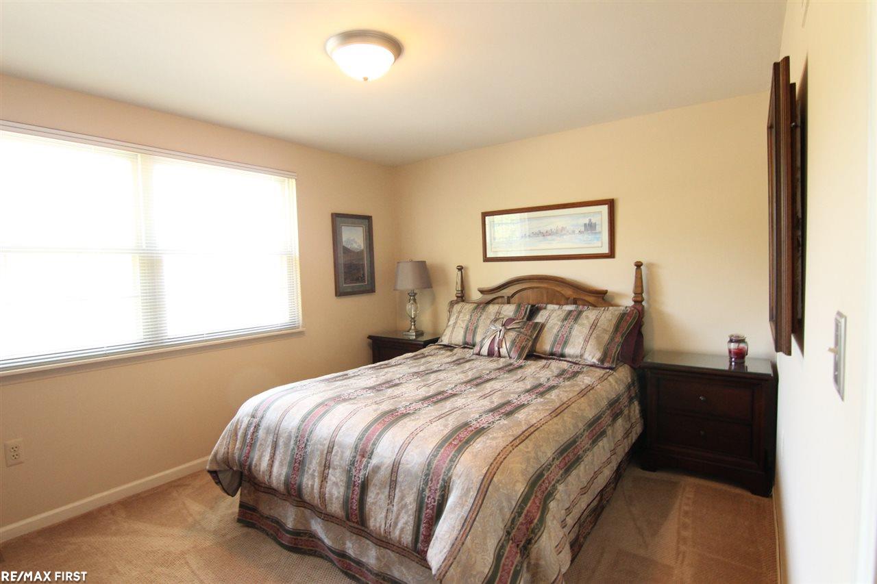 710 Lion Street Rochester Hills, MI 48307 - Photo 30 of 41