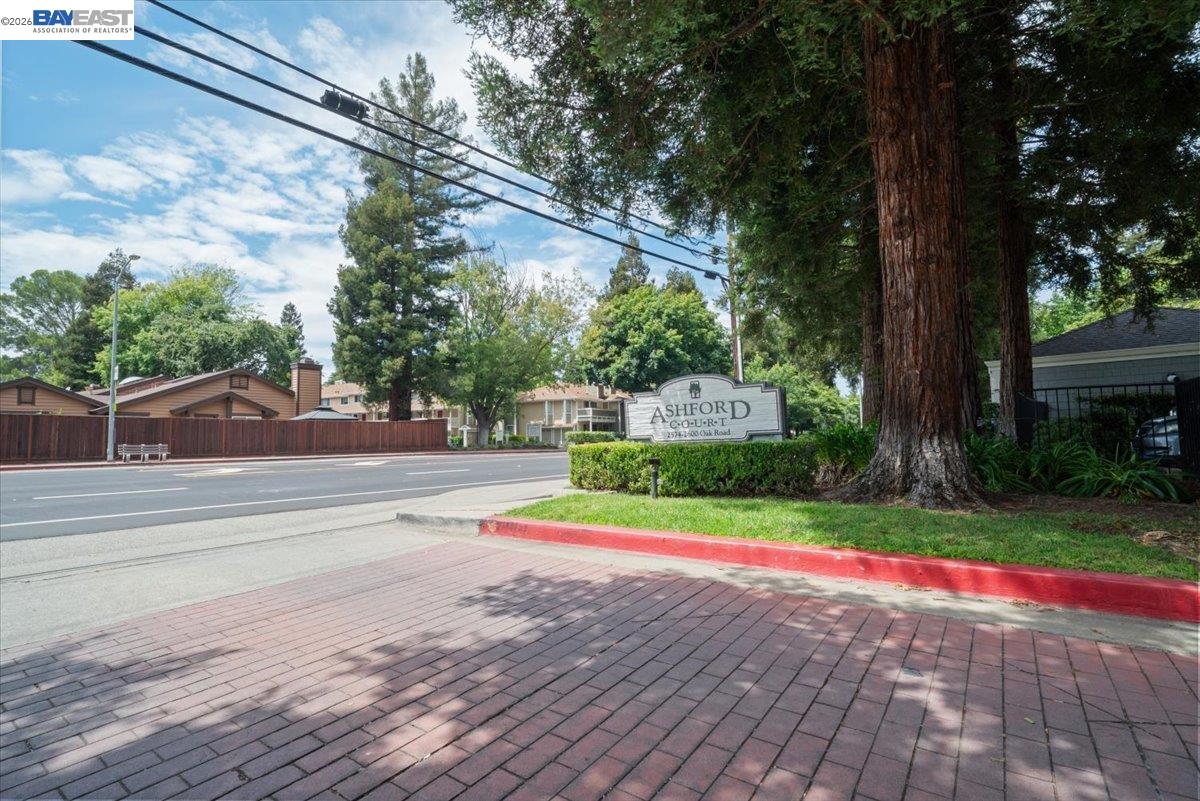 2598 Oak Road, Unit 284 Walnut Creek, CA 94597 - Photo 31 of 33 Gallery Image 31