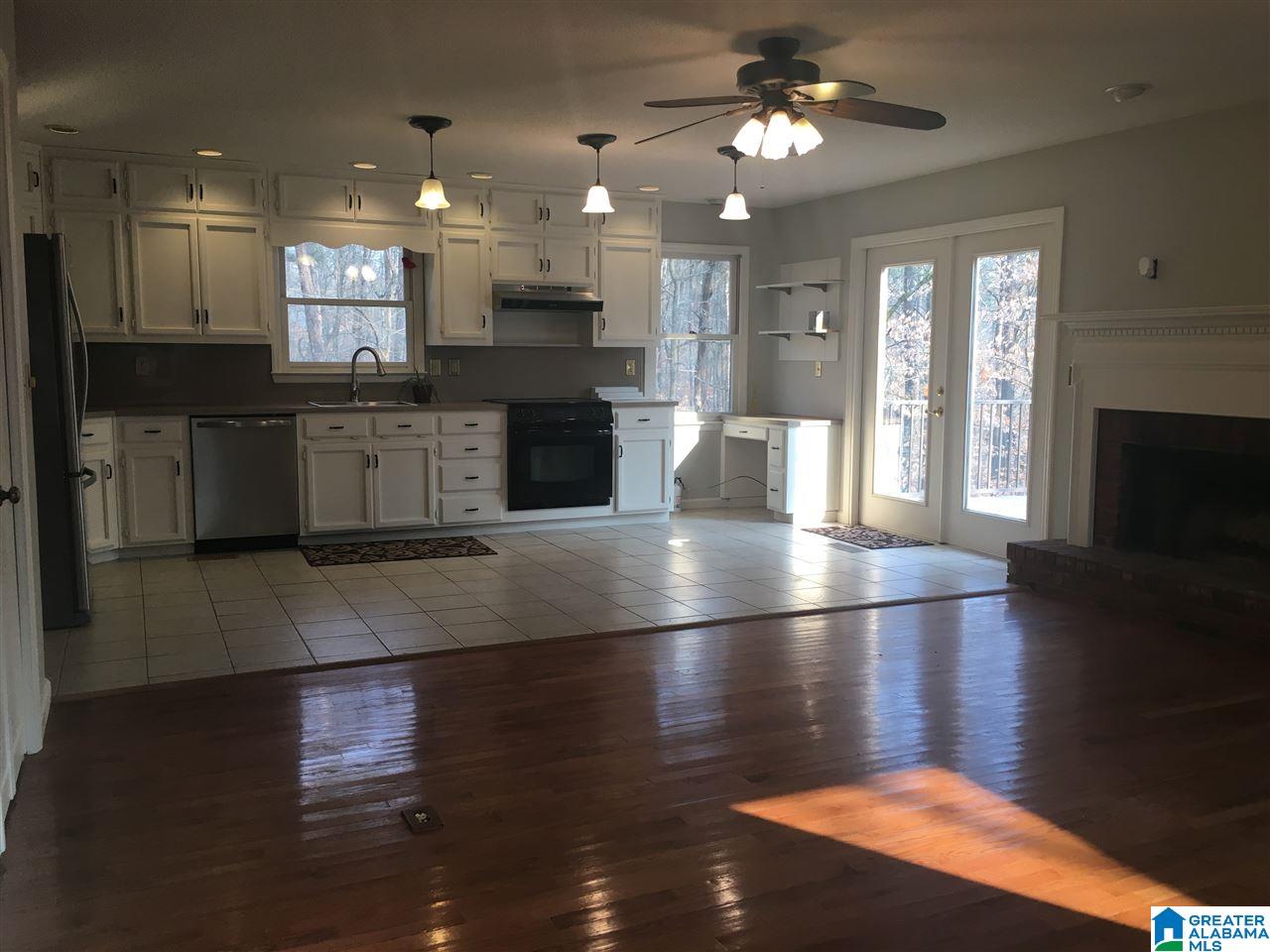 2591 Royal Way Pelham, AL 35124 - Photo 4 of 19