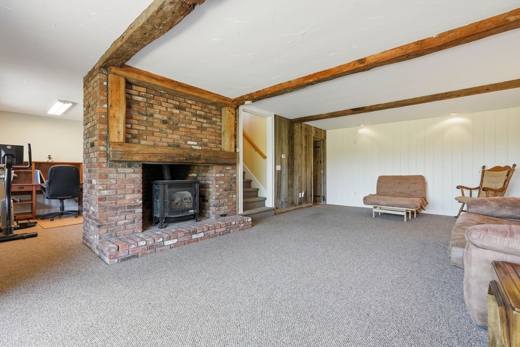 54 Sawmill Plain Road Deerfield, MA 01373 - Photo 23 of 42