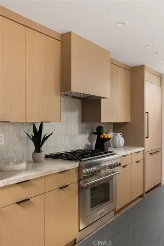 $2,850,000 | 512 Marigold Avenue, Corona del Mar, CA 92625