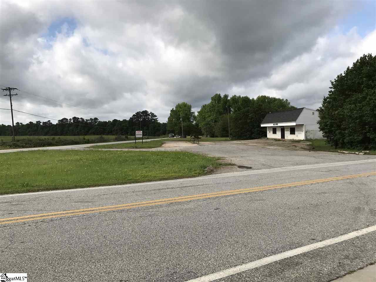 501 Jenkins Bridge Road Simpsonville, SC 29680 - Photo 2 of 6