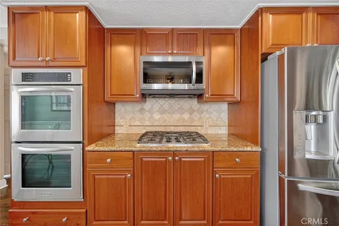 $1,095,000 | 6105 Avenida De Castillo, Long Beach, CA 90803