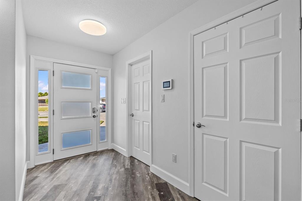 5524 Leeward Lane New Port Richey, FL 34652 - Photo 11 of 52