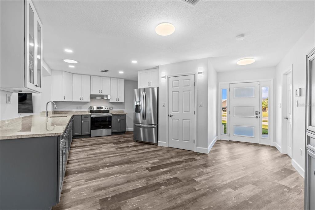 5524 Leeward Lane New Port Richey, FL 34652 - Photo 13 of 52