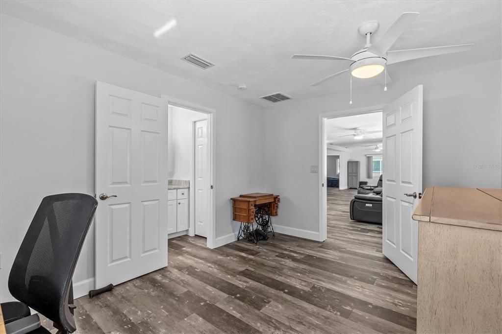 5524 Leeward Lane New Port Richey, FL 34652 - Photo 33 of 60